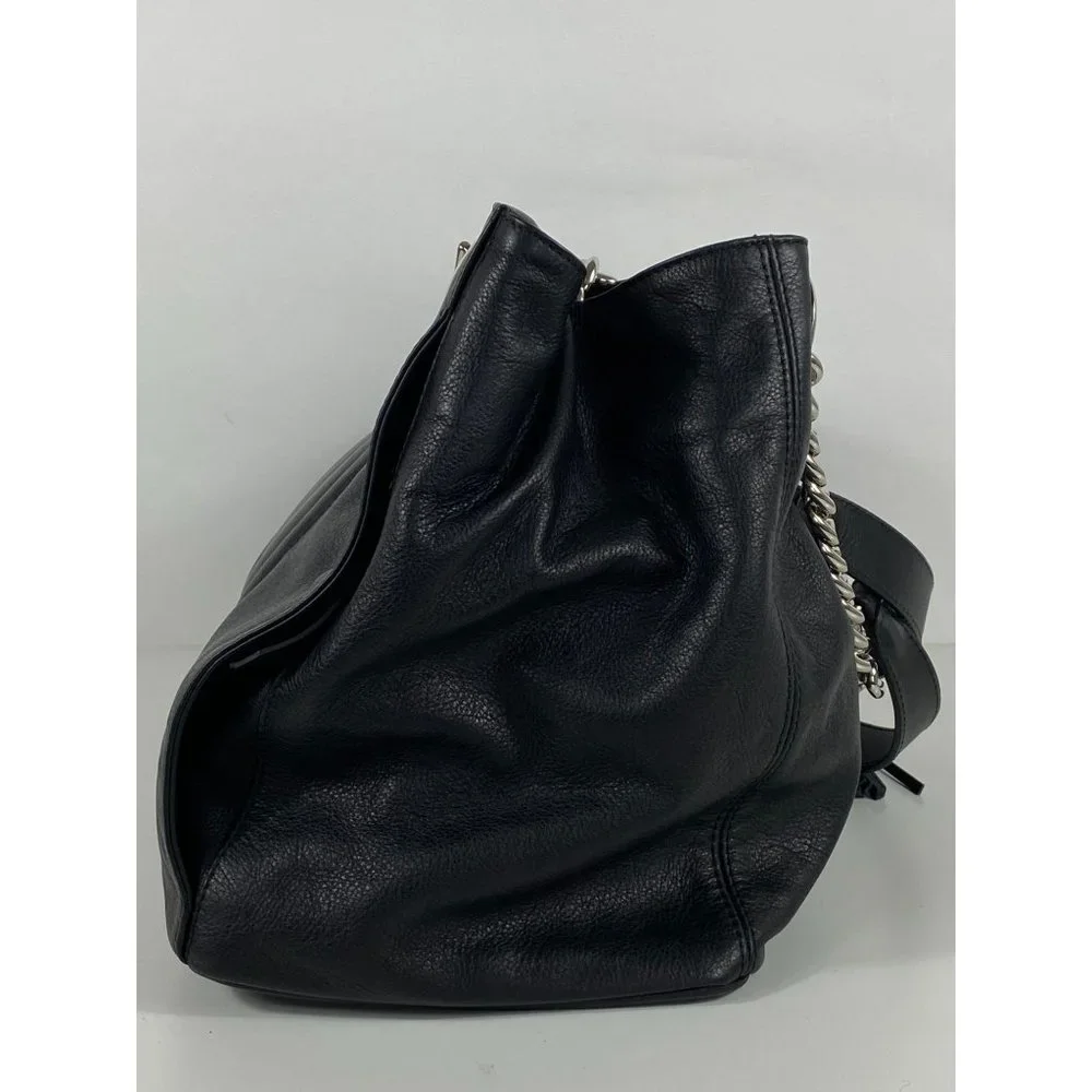 Valentino by Mario Valentino Quilted Logo Chain Strap Leather Hand Bag Blk D137 - Picture 10 of 11